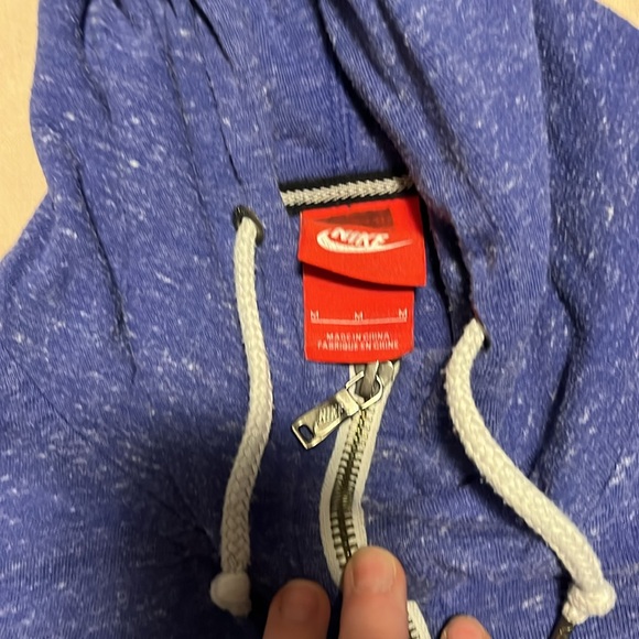 Super-thin Nike Zip-up Hoodies, 2pk, Medium - Picture 2 of 10